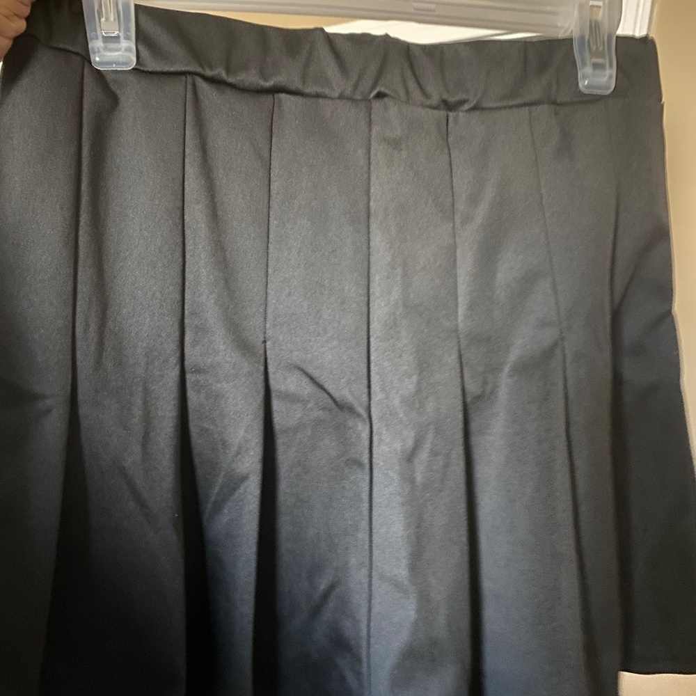 Little black skirt